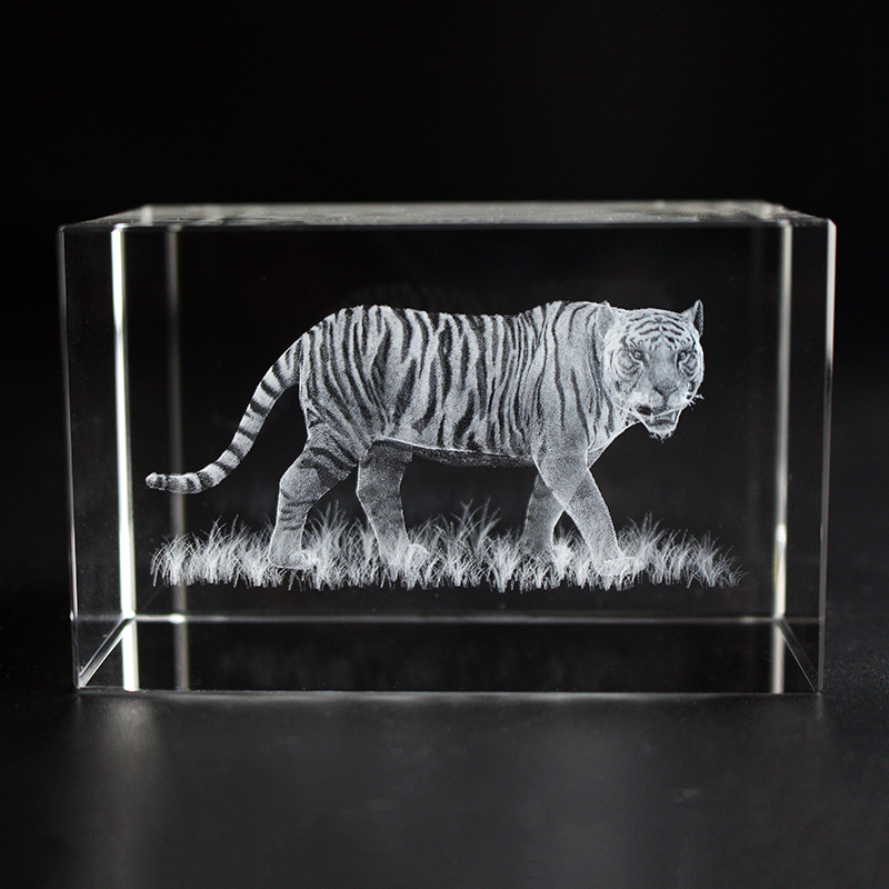K9 Crystal Tiger Model Statue  - Paper Weight Crystal บทวิจารณ์และราคา