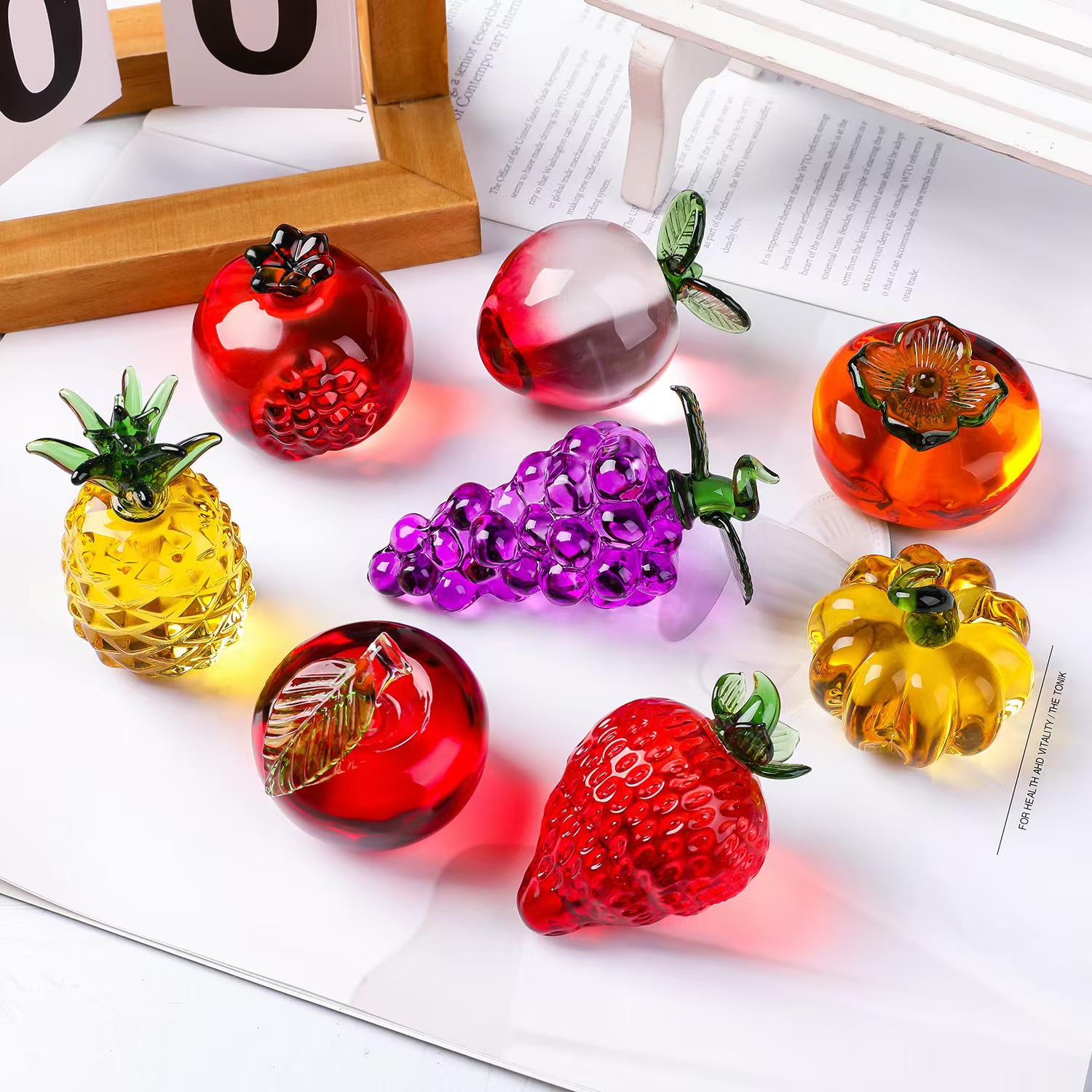 Crystal fruit Paperweight with - Paper Weight Crystal บทวิจารณ์และราคา